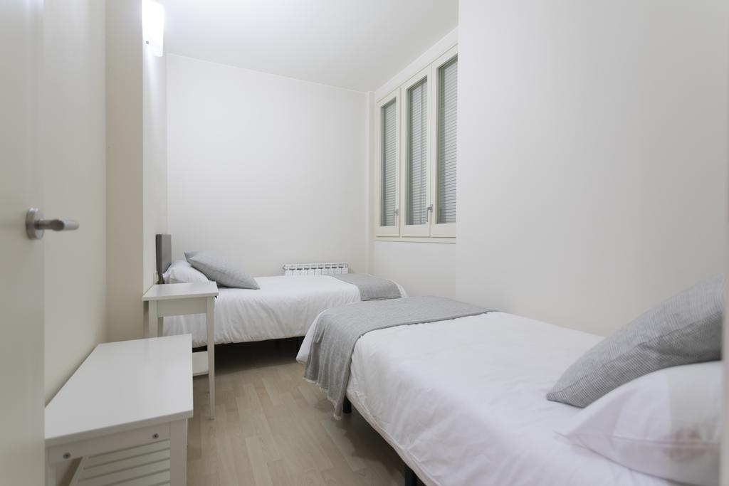Apartamento Bravissimo Cort Reial-2A Gerona Exterior foto